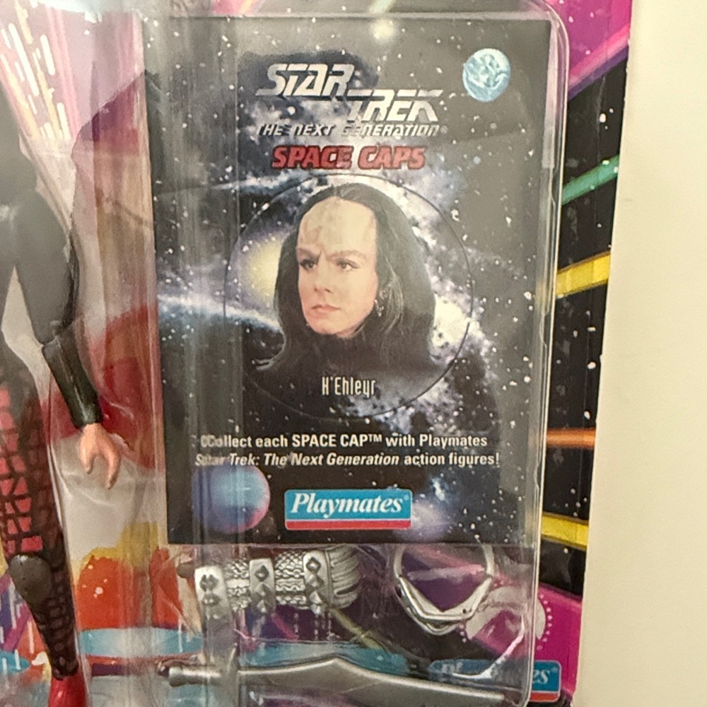 1993 Star Trek TNG K’ehleya (Klingon Ambassador) Action Figure by Playmates - Picture 6 of 13